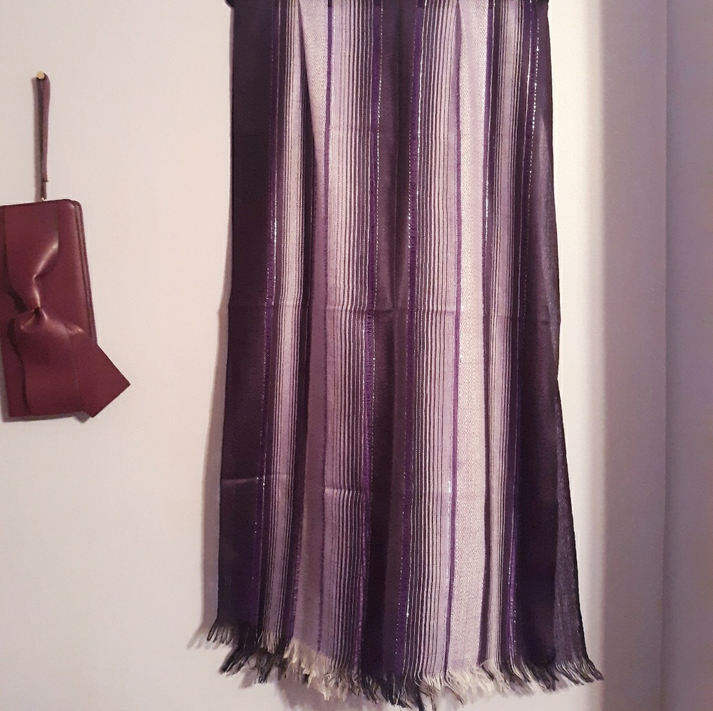 Scarf - Picture 2 of 2